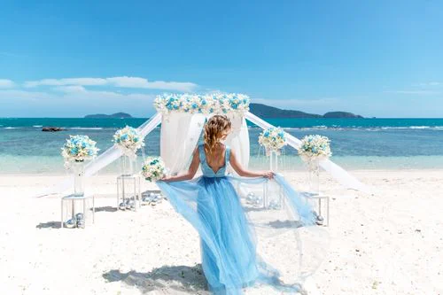 White and turquoise geometric bamboo wedding arch in Phuket — Mariya and Maksim, Phuket — photo 29