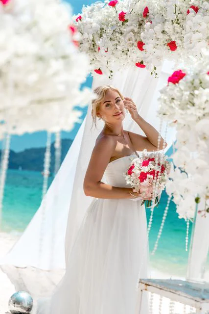 White and red geometric bamboo wedding arch, Phuket — photo 23