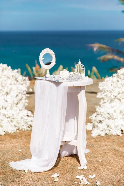 White round floral wedding arch, Daniil and Evgeniya, Phuket — photo 5