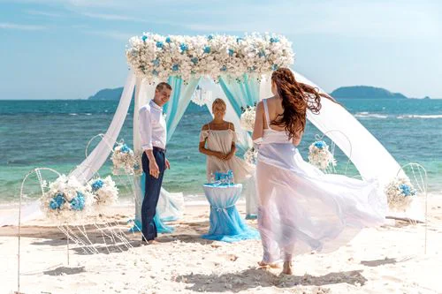White, blue and turquoise geometric bamboo wedding arch in Phuket — Sasha and Viktoriya, Phuket — photo 6