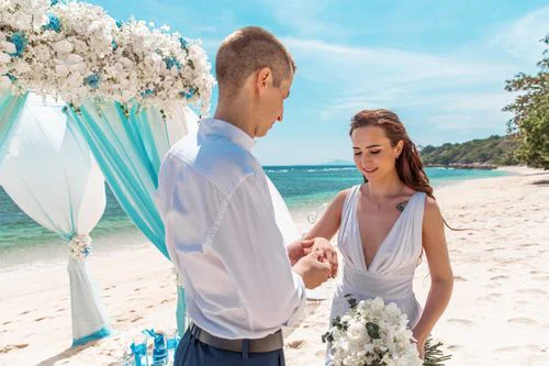 White, blue and turquoise geometric bamboo wedding arch in Phuket — Sasha and Viktoriya, Phuket — photo 24