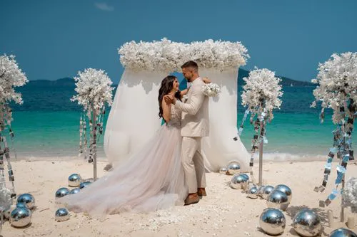 Sandor and Eniko's wedding ceremony in Phuket — photo 22
